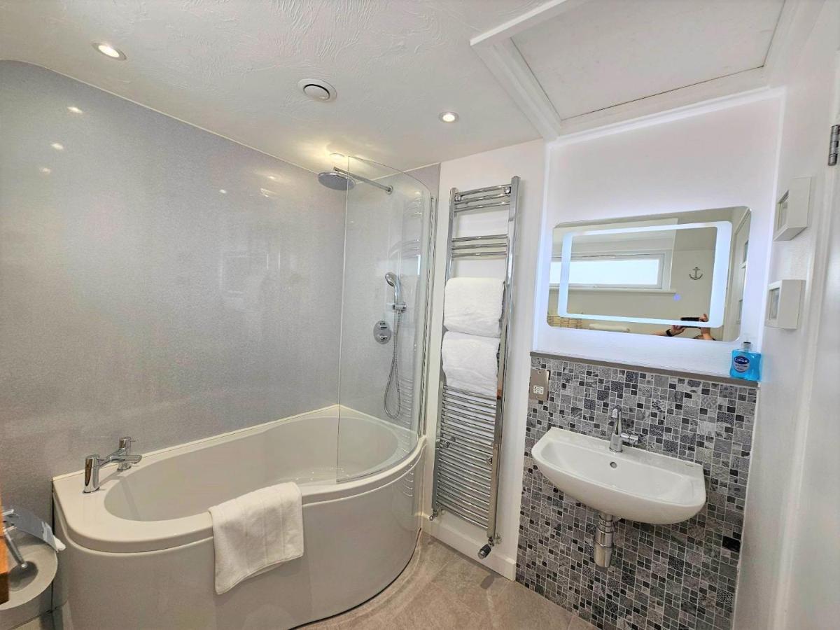 Bosun'S Cottage Luxury Stay In The Heart Of Town Веймут Екстер'єр фото